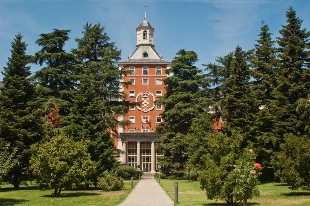 西班牙巴塞罗那大学硕士招生简章